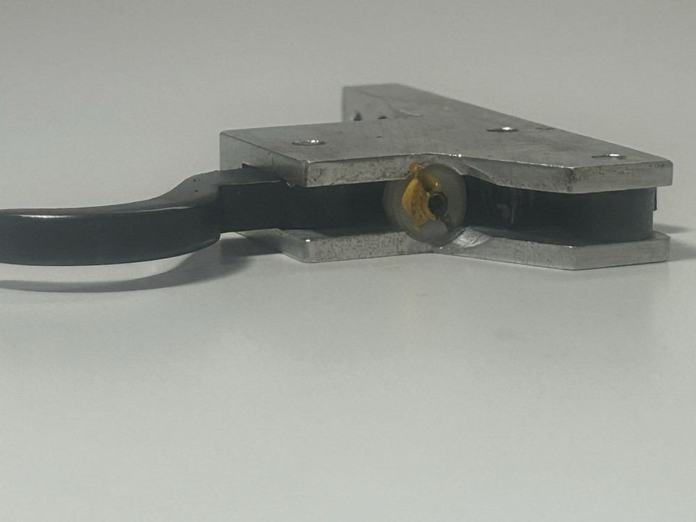 Thompson Center Arms Thunder Hawk Muzzleloader Bold Trigger Assembly W/ Screw