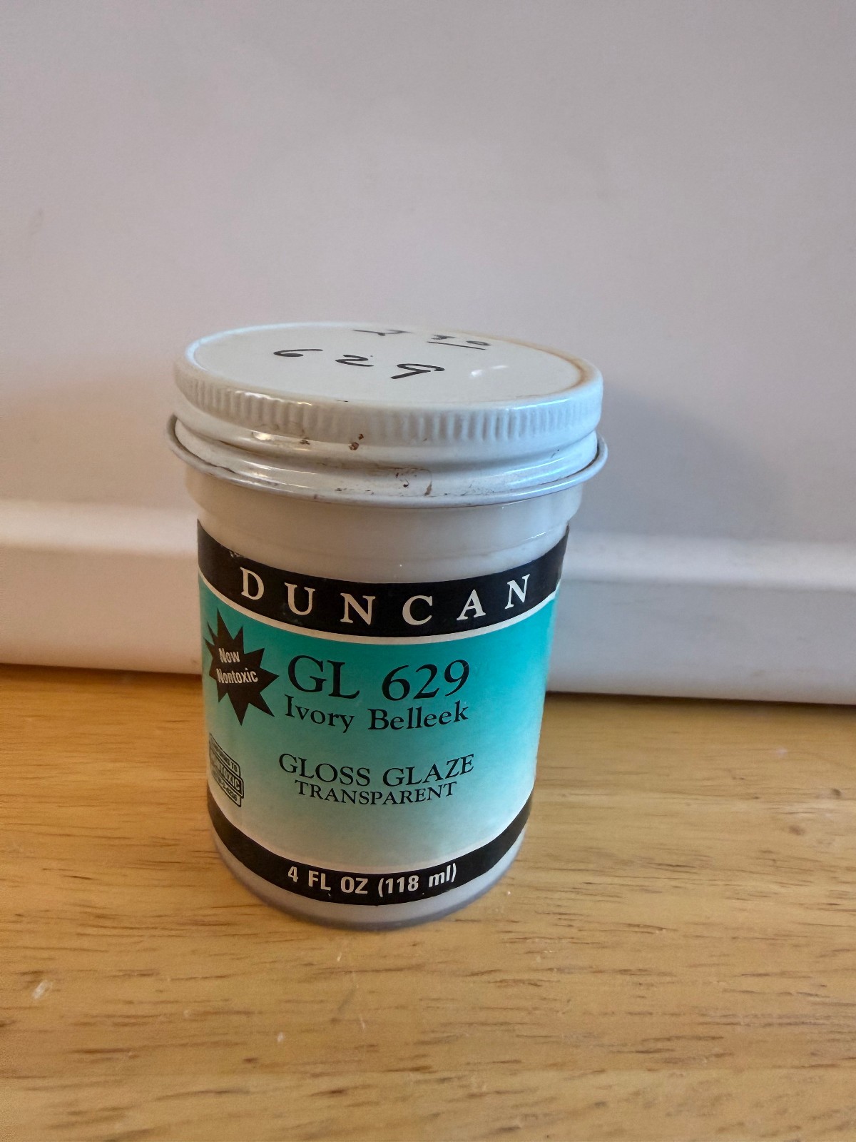 Duncan Gloss Glaze GL629 Ivory Belleek