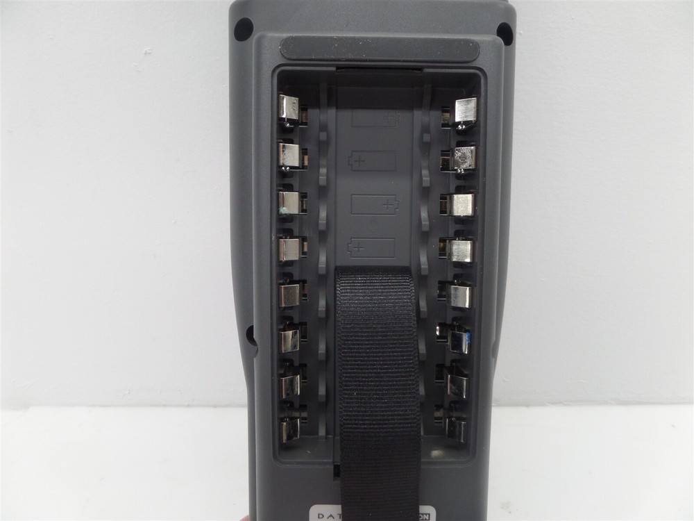 Datacom Textron LANcat System 6 Cable Tester