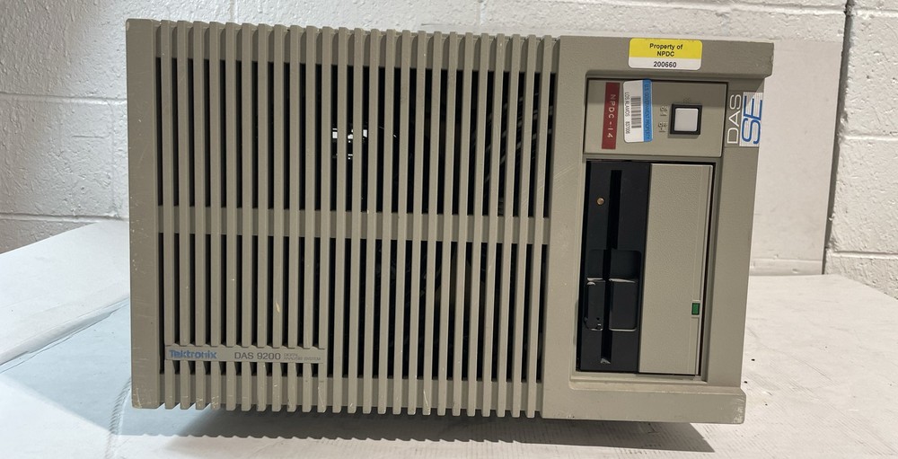 Tektronix DAS 9200 Series Digital Analysis System Mainframe
