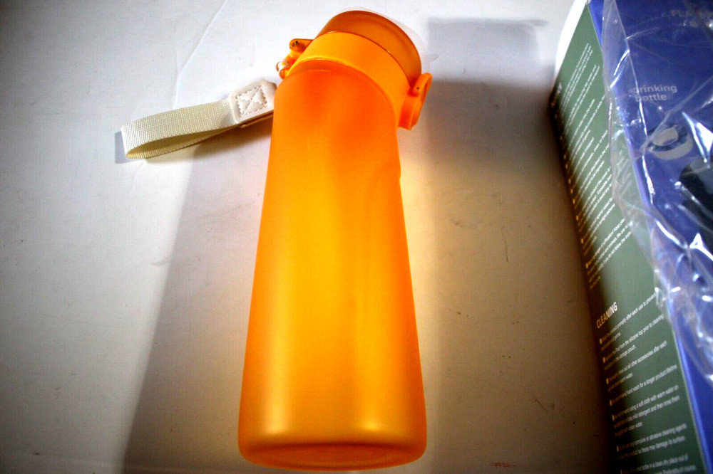FLAVOUR BOTTLE TRITAN 25OZ / 750ML ORANGE