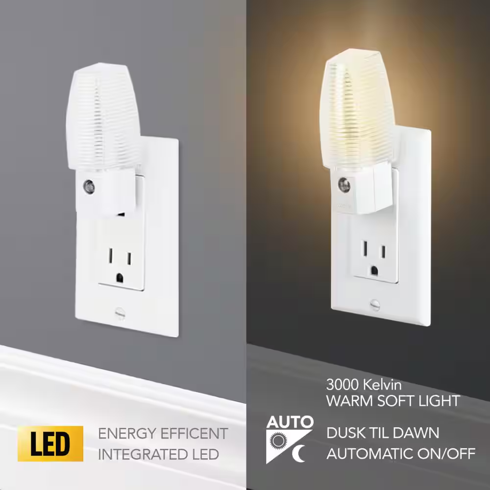 New 4 Pack White Automatic Sensor LED Night Lights - Standard USA PLUG