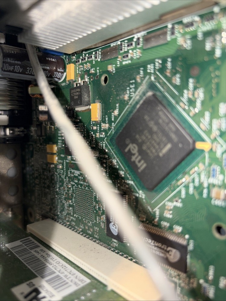 Dell Dimension L1100R Windows 2000 Computer Retro No Ram