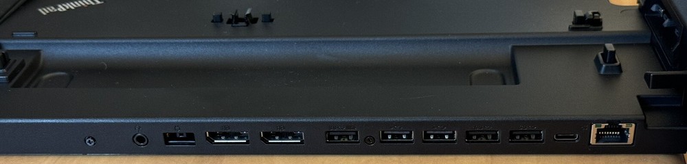 Lenovo 40AH ThinkPad Pro Docking Station - Black