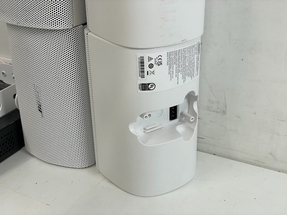 Bose Professional AudioPack Pro S4 120-volt Surface-Mount Loudspeaker Pack