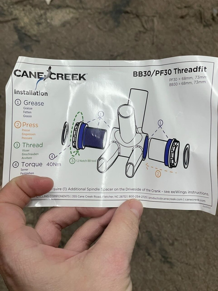 Cane Creek Bottom Bracket PF30 shell - 30mm spindle - Hellbender