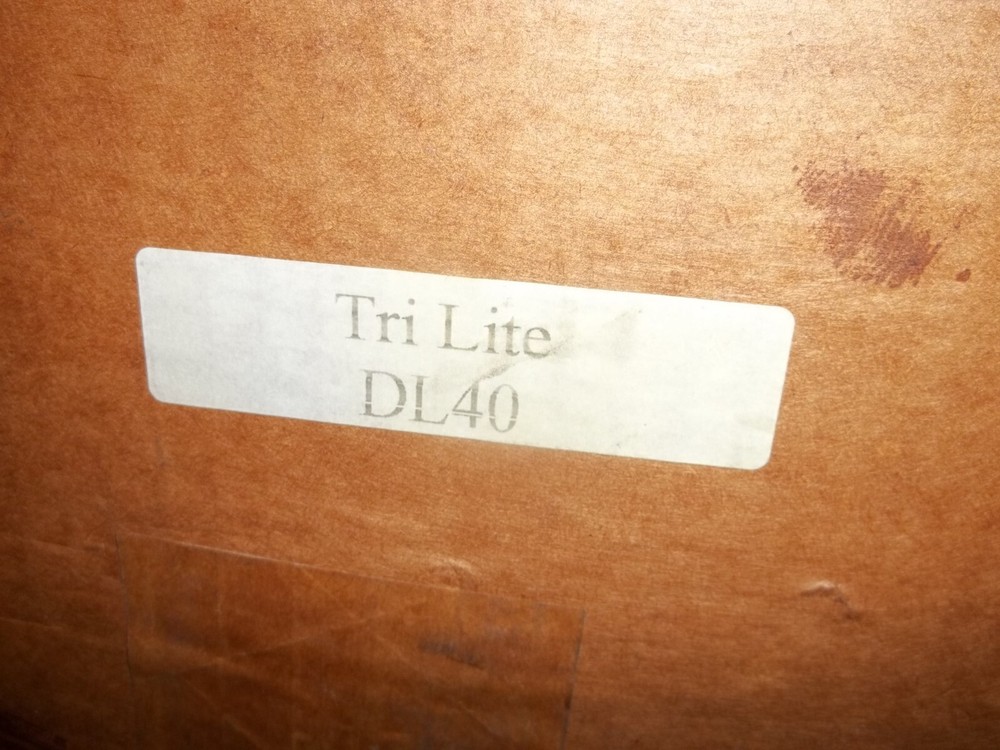 MARS TRI LITE DOCK LOADING LIGHT DL-40 SUITABLE FOR DAMP LOCATIONS (485)