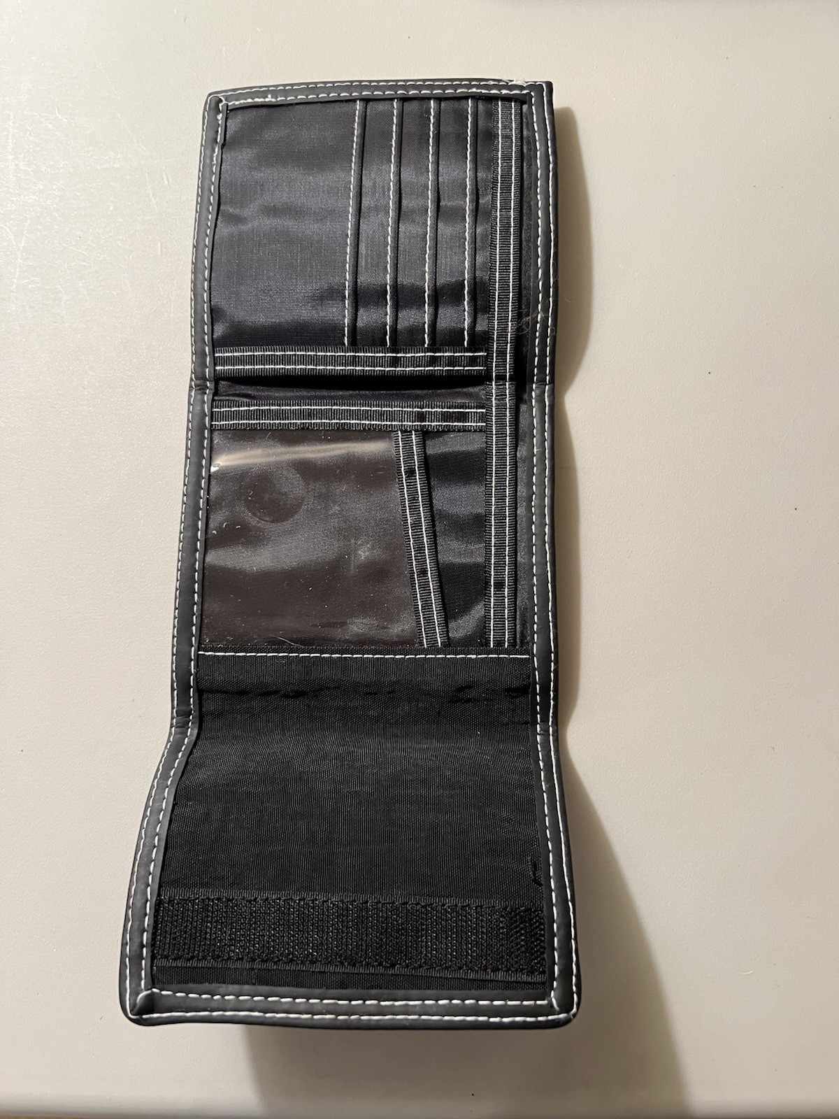 Walt Disney World - Black Tri-Fold Wallet / Condition: Brand New