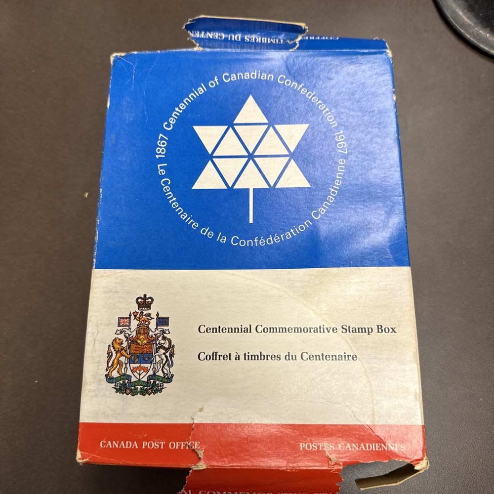 CANADA 1967 CENTENNIAL COMMEMORATIVE STAMP SET AND BOX