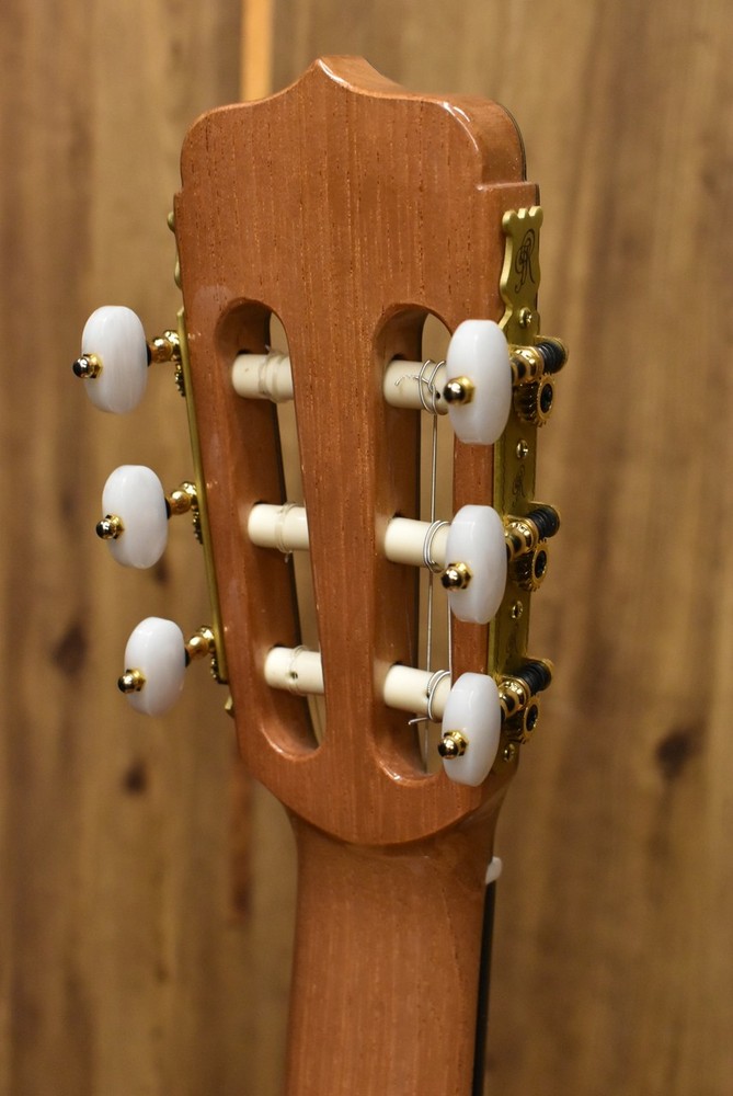 Jose Ramirez Estudio 140 2024 Nylon String Classical Guitar