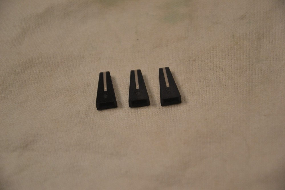 3 Yamaha Equalizer Slider Knobs For Q2031A, Q2031B, GQ2015A