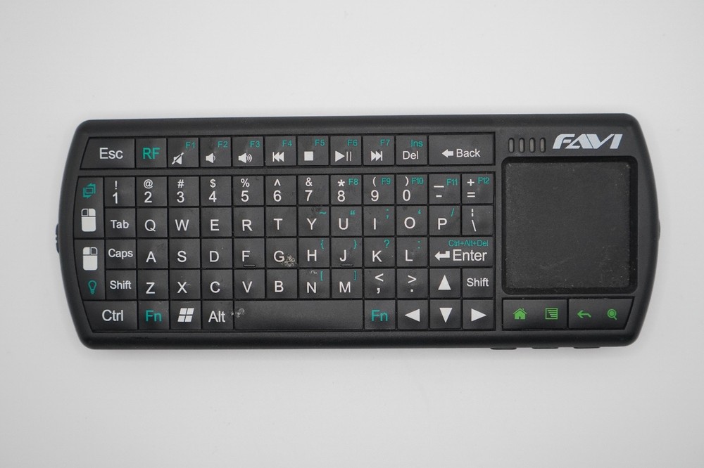 FAVI FE02RF-BL Black USB RF Wireless Mini SmartStick Keyboard with Mouse Touchpa