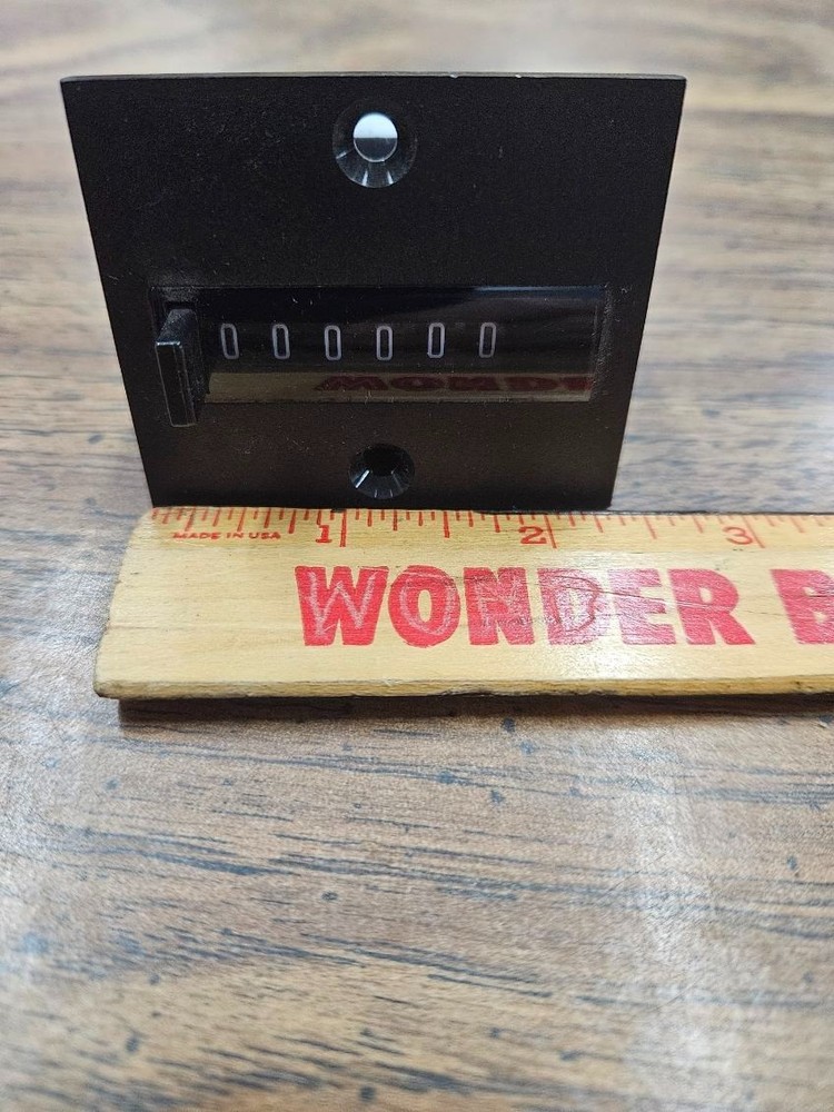 Barker Controls Counter 0 495 464 Preowned