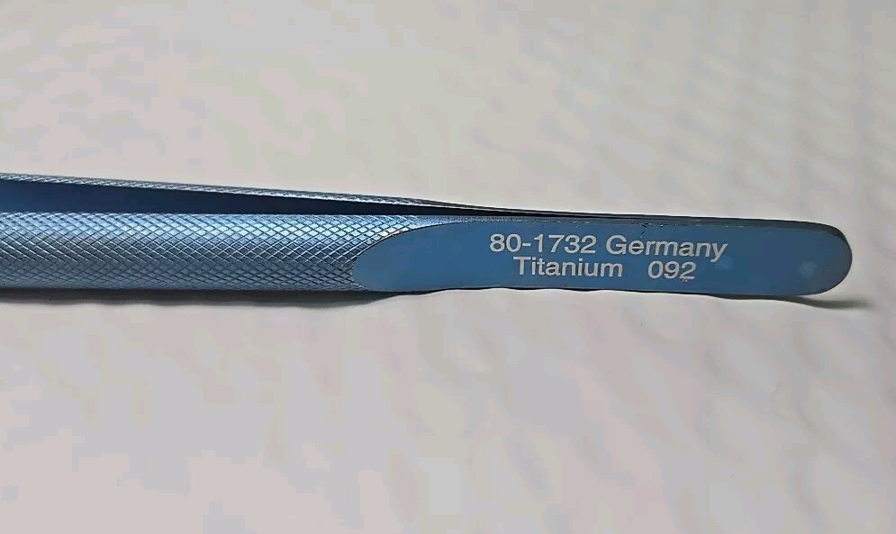 Codman 80-1732 Surgical Titanium Rohoton Dressing Forceps 7" Serrated