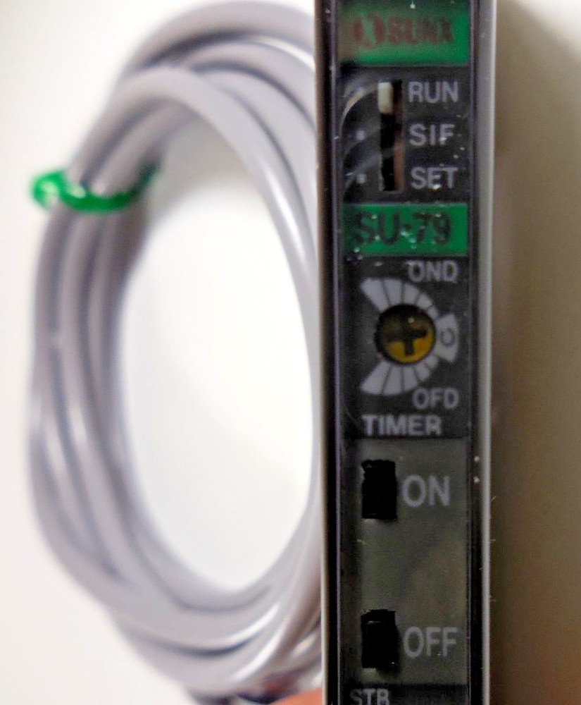 SunX SU-79 Slim Body Auto-Sensitivity Setting Photoelectric Sensor