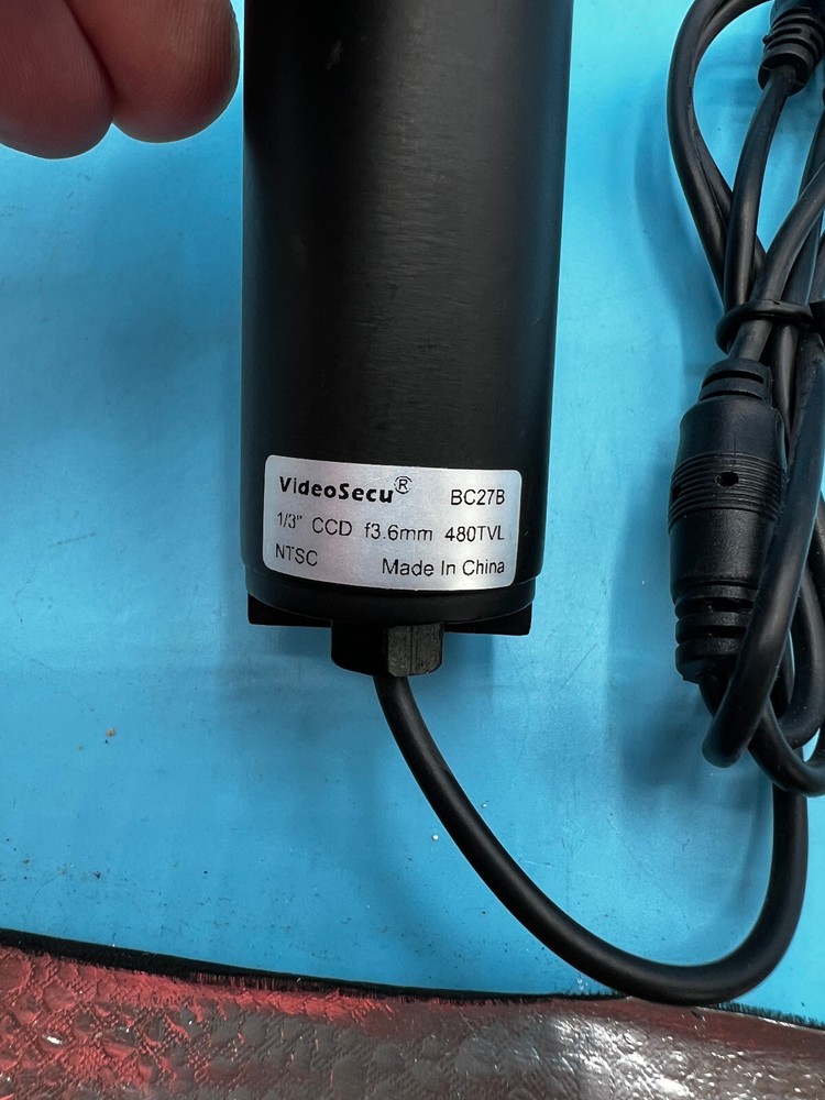 VideoSecu Indoor Outdoor Bullet Security Camera *READ*