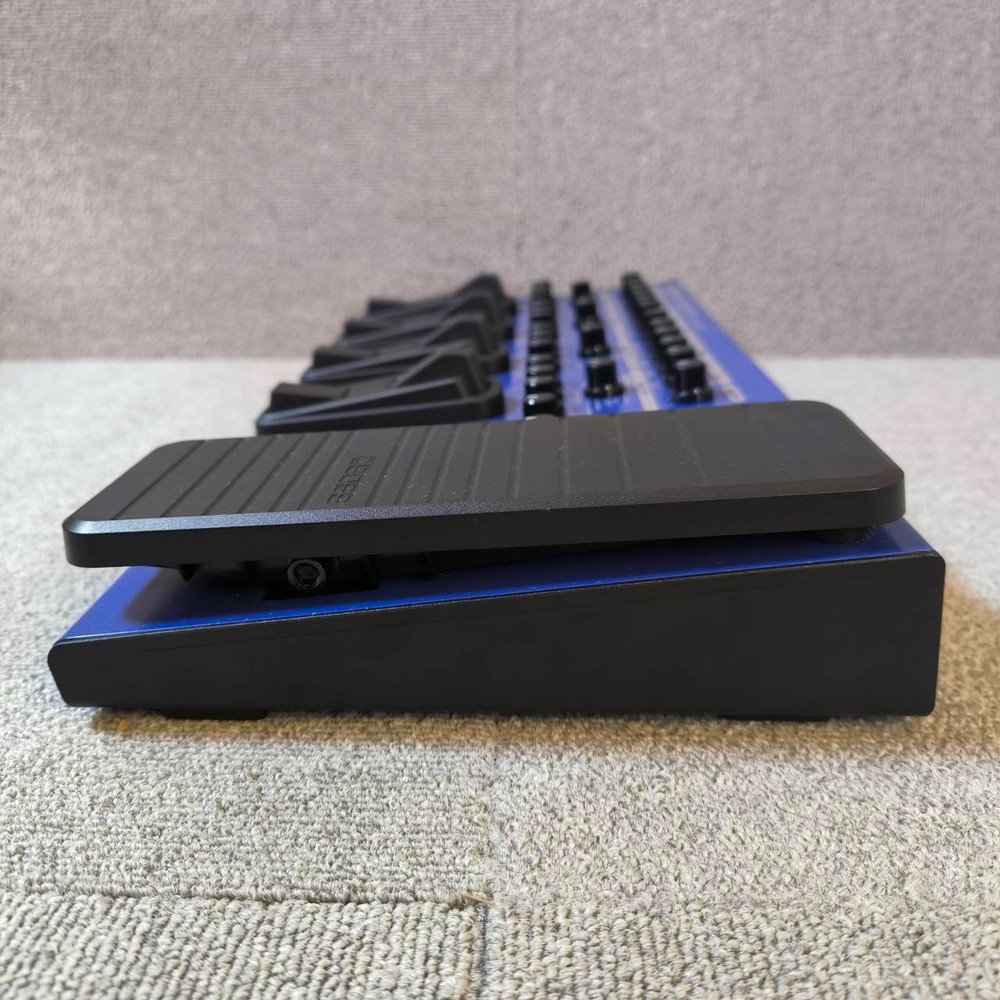 BOSS ME-90B Bass Multi-Effects 8 Multi-Function Foots witches Processor Adapter