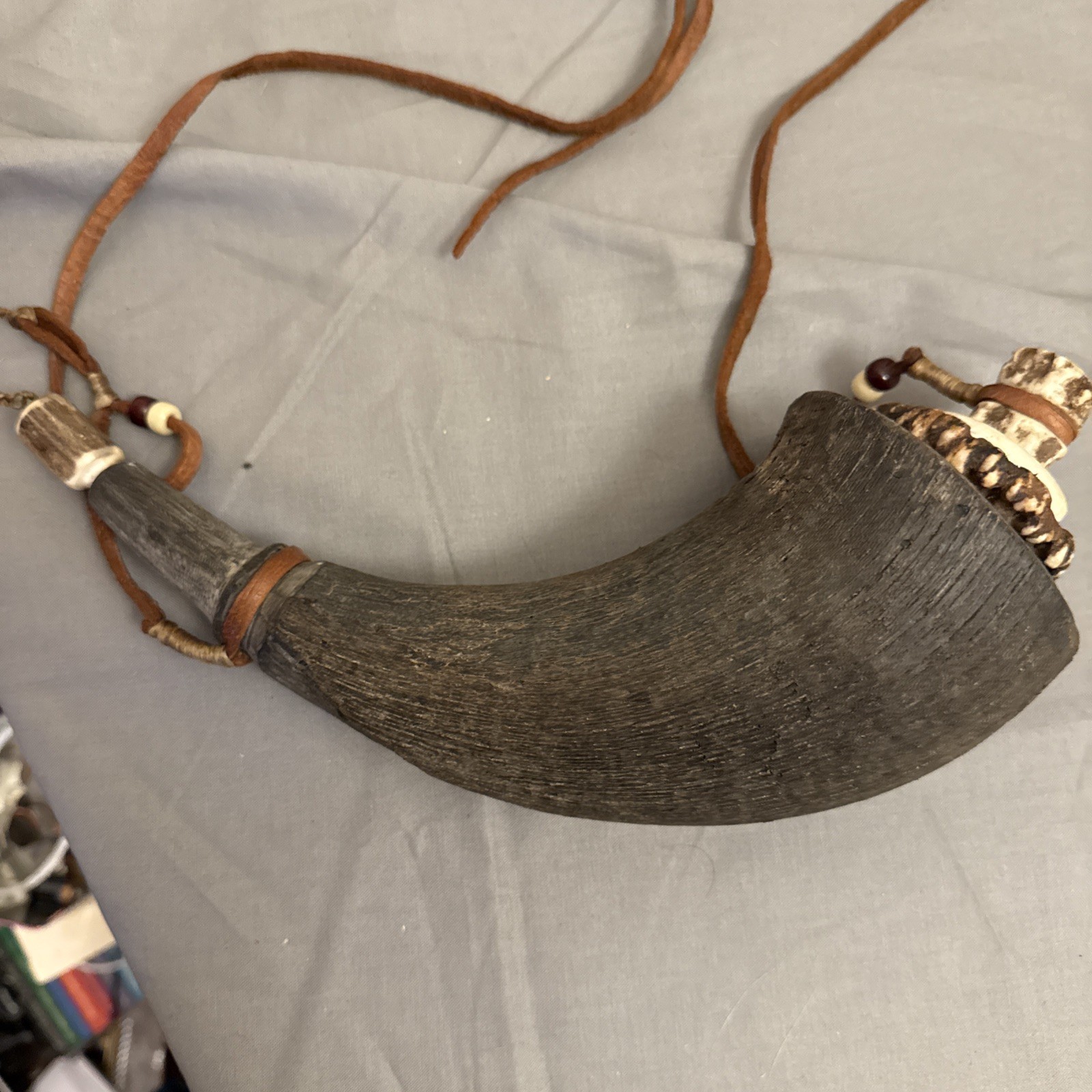 Powder Horn 10" Black/White Historical Musket Reenactors Replica + Leather Sling