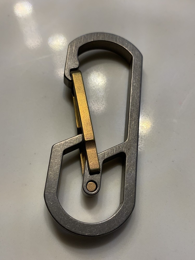 Titanium Carabiner Snap Spring Hook Clip, EDC Keychain, Key Ring, Gold Anodized