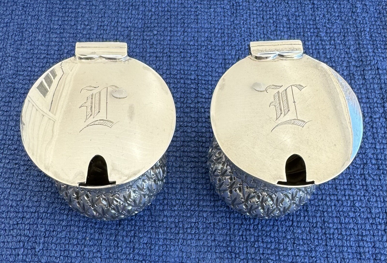 82 Grams Sterling Silver 1912 Scottish Thistle Cruet English Sheffield Fenton