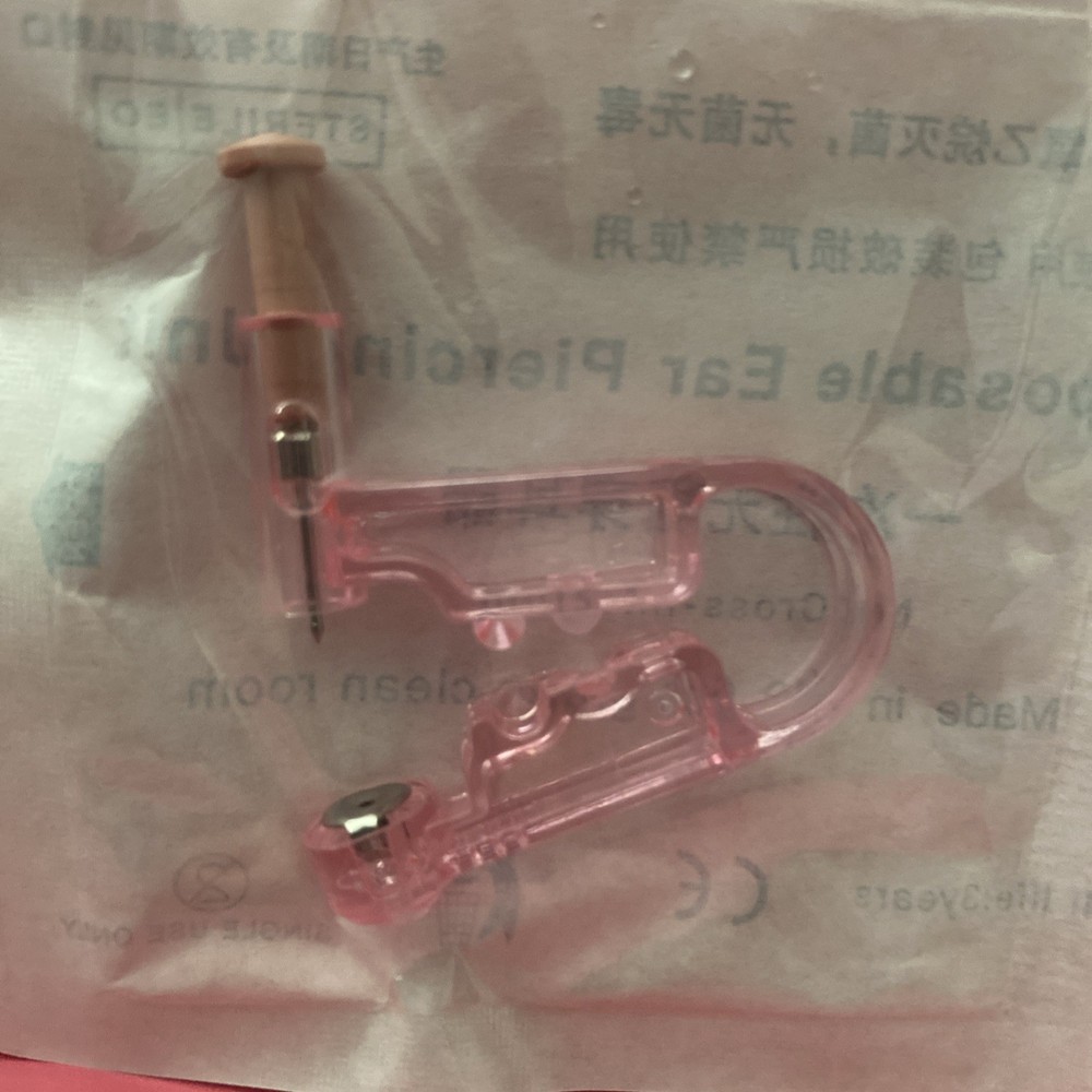 Disposable Ear Piercing Unit With Stud Earring And Back Included