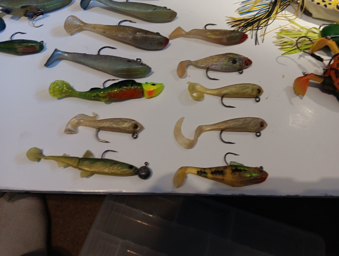 Lot of 43 Weedless & Rubber Lures Frogs, Turtle, Fish w/case