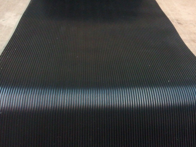 RIB RUBBER MATTING 1/8 THK X 36"WIDE X 12" LONG FREE SHIPPING