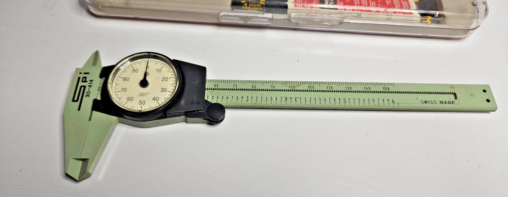 Vtg SPI 30-414-7 Swiss Made Plastic 6" Dial Caliper with Case