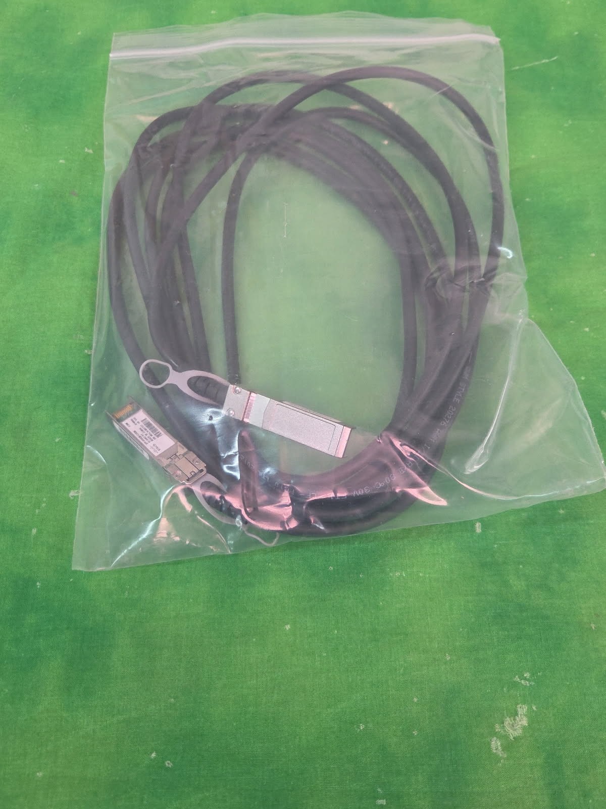 Cisco 10GBASE-CU SFP+ Cable SFP-H10GB-CU5M / 37-0962-03 LOT OF 13 PCS