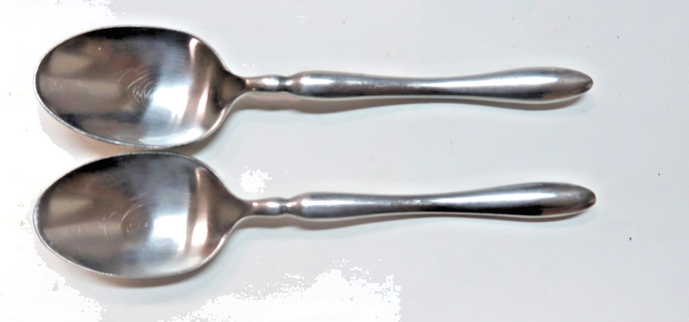 Hampton Stainless AKA HSV31 Unknown Pattern 2 Teaspoons 6 1/2"