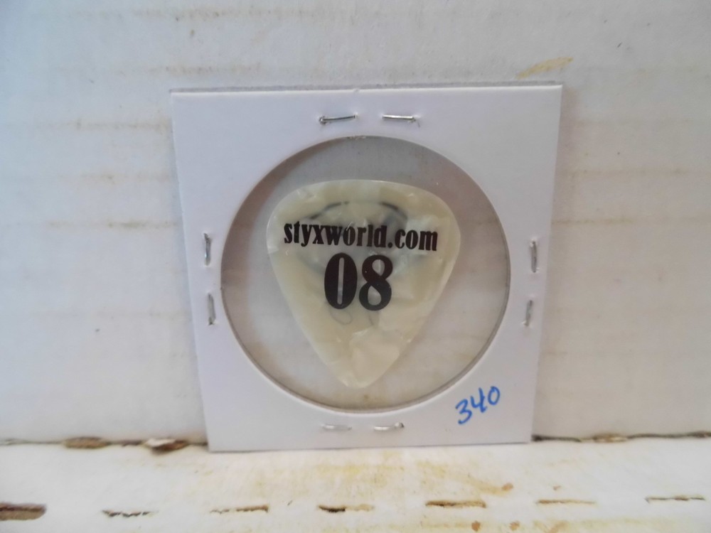 STYX "JAMES YOIUNG" 2008 GUITAR PICK~READ DESCRIPTION #38~2