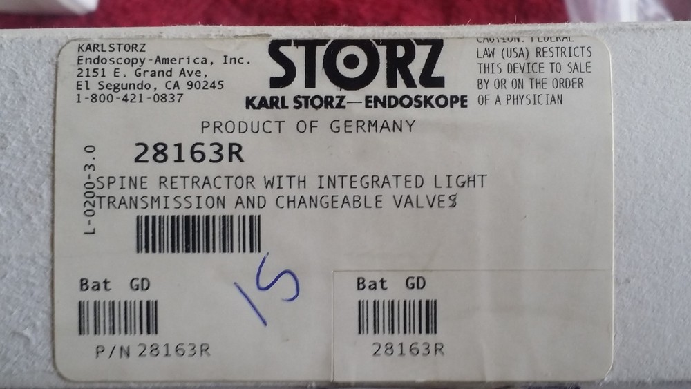 KARL STORZ 28163R SPINE RETRACTOR WITH COLD LIGHT ILLUMIN.