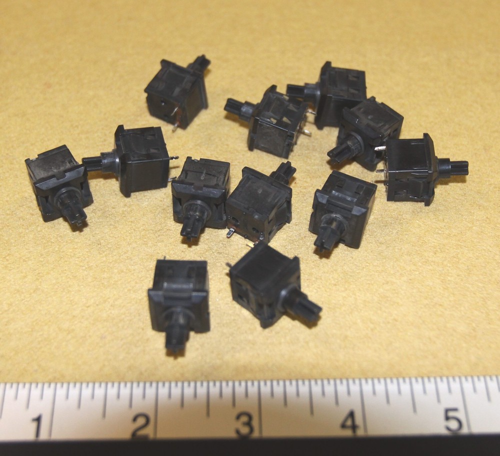 Rowe vending machine button keypad keyboard switch 30837101 Tested good