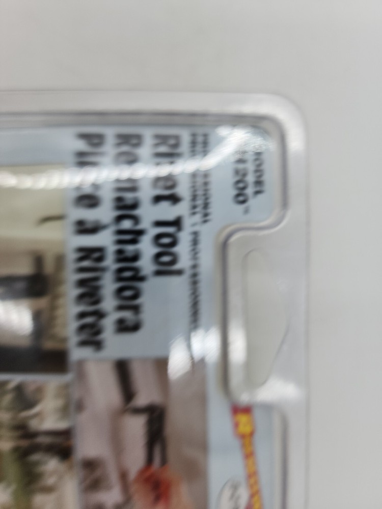 Arrow E-Z Pull Rivet Tool Model RH200 In Original Package.