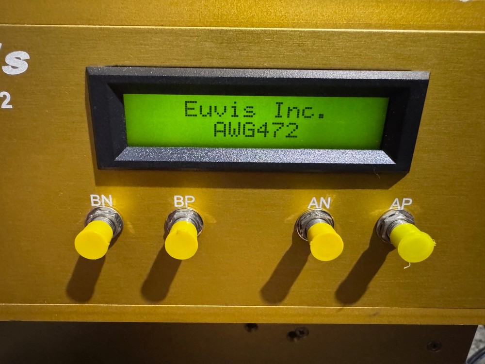 Euvis AWG472 ARBITRARY WAVEFORM GENERATOR