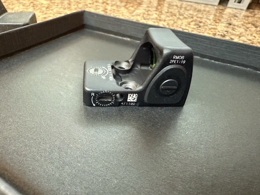 Trijicon RMR Type 2 3.25 Red MOA Dot Sight - Black RM06