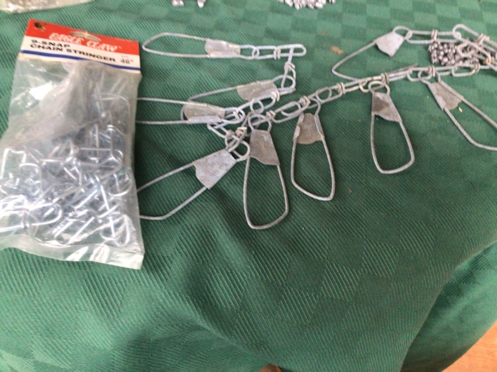 2 Eagle Claw  9-Snap Chain Stringers