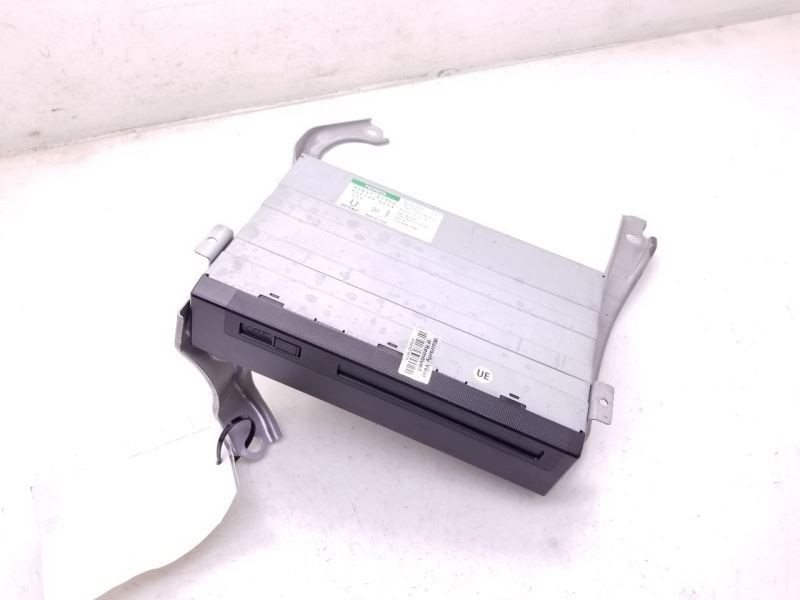 04-05 TOYOTA PRIUS DISC/CD CHANGER UNIT ASSEMBLY