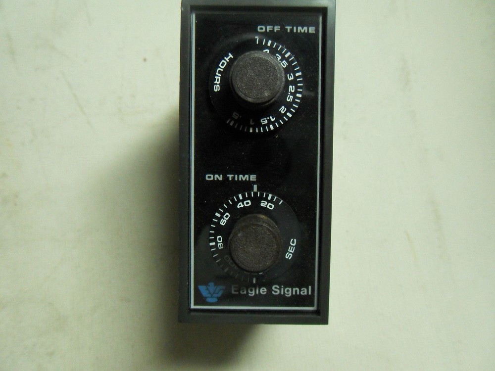 Eagle Signal DA2215A3 Timer