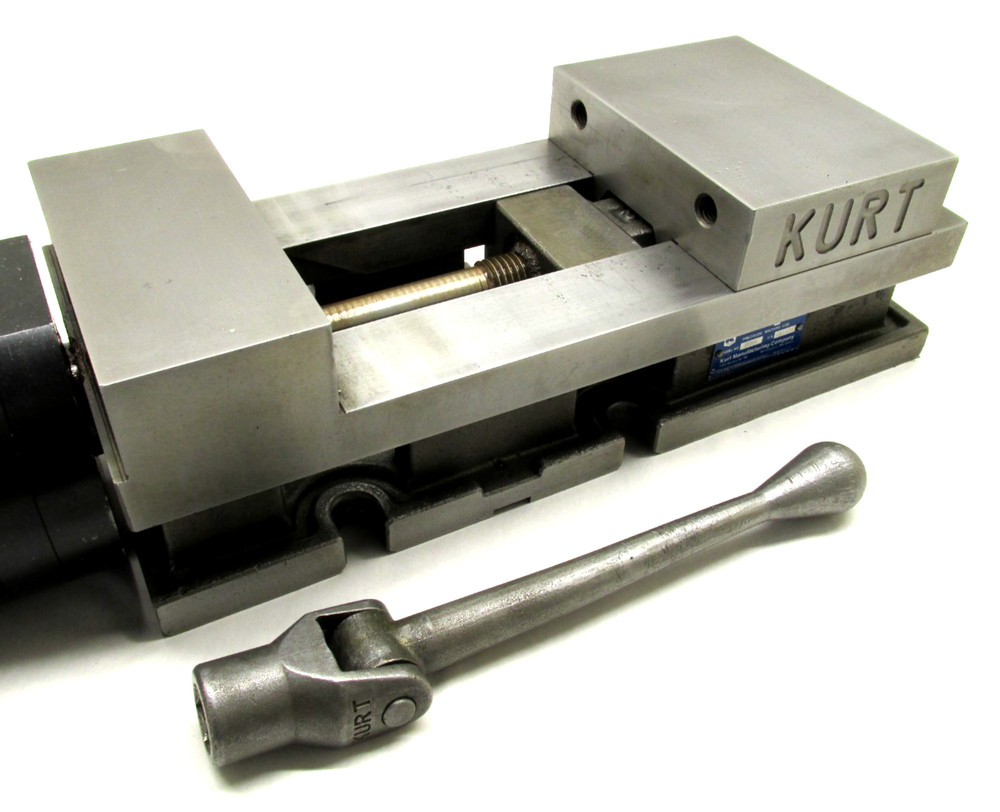 KURT 6" AIR VERSALOCK PRECISION CNC MACHINE VISE w/ HANDLE - #3600A