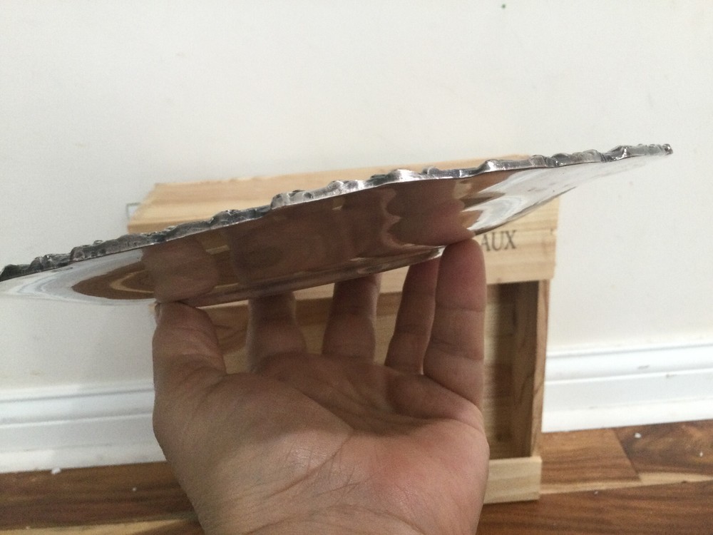 Made in Canada Old English Reproduction SP 520 - 47 etched scrolls 10''