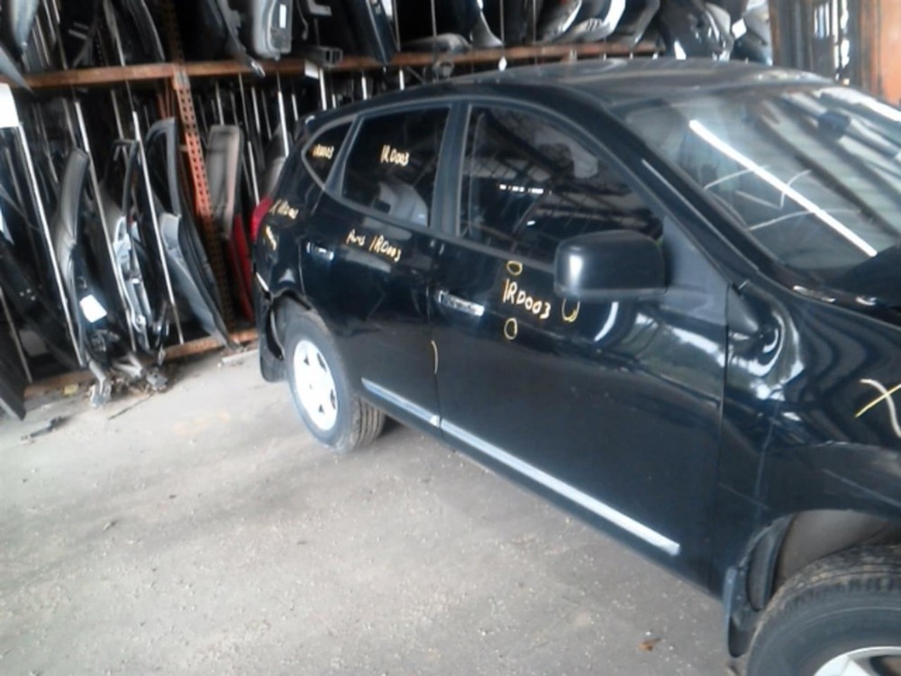 ROGUE 2012 Keys/Latches/Locks 104825167