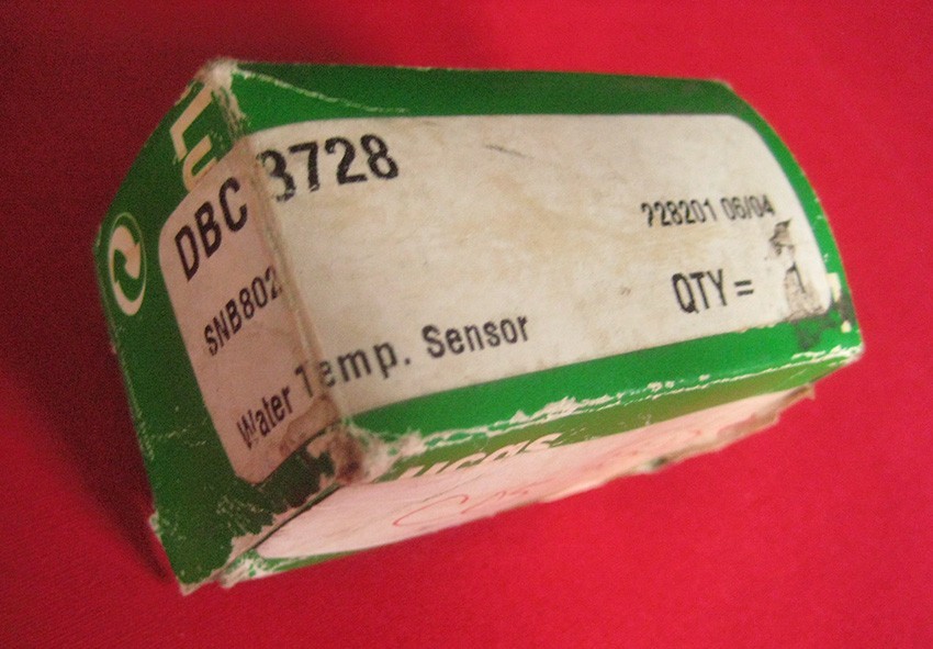 Lucas # SNB802 / DBC3728 Engine Coolant Temperature Sensor - NOS Made in the U.K