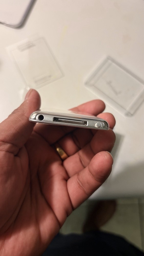 ipod nano 3rd generation 8gb
