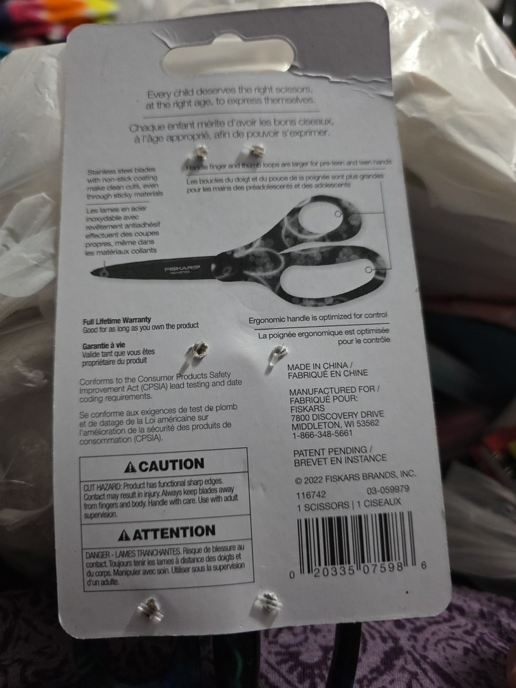 Fiskars Ba0325 7in Scissors Non Stick