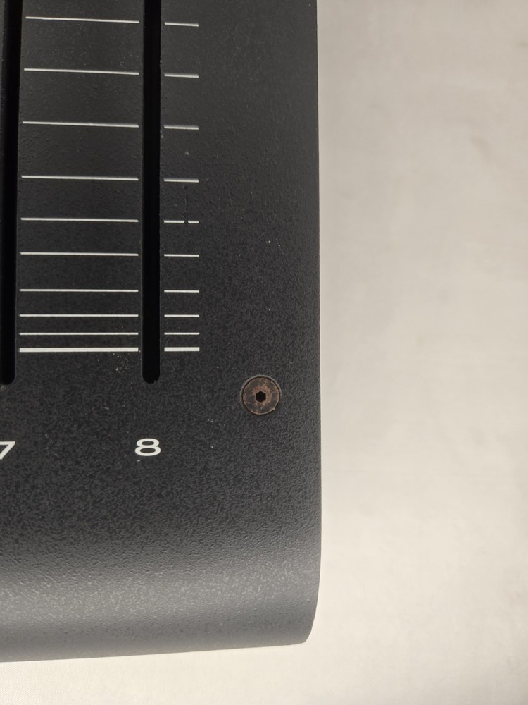 JLCooper ES-8/100 MIDI Fader Controller