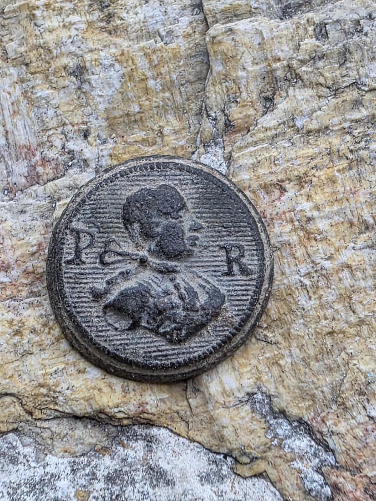 Mexico Spanish Colonial Military Button Charles III?