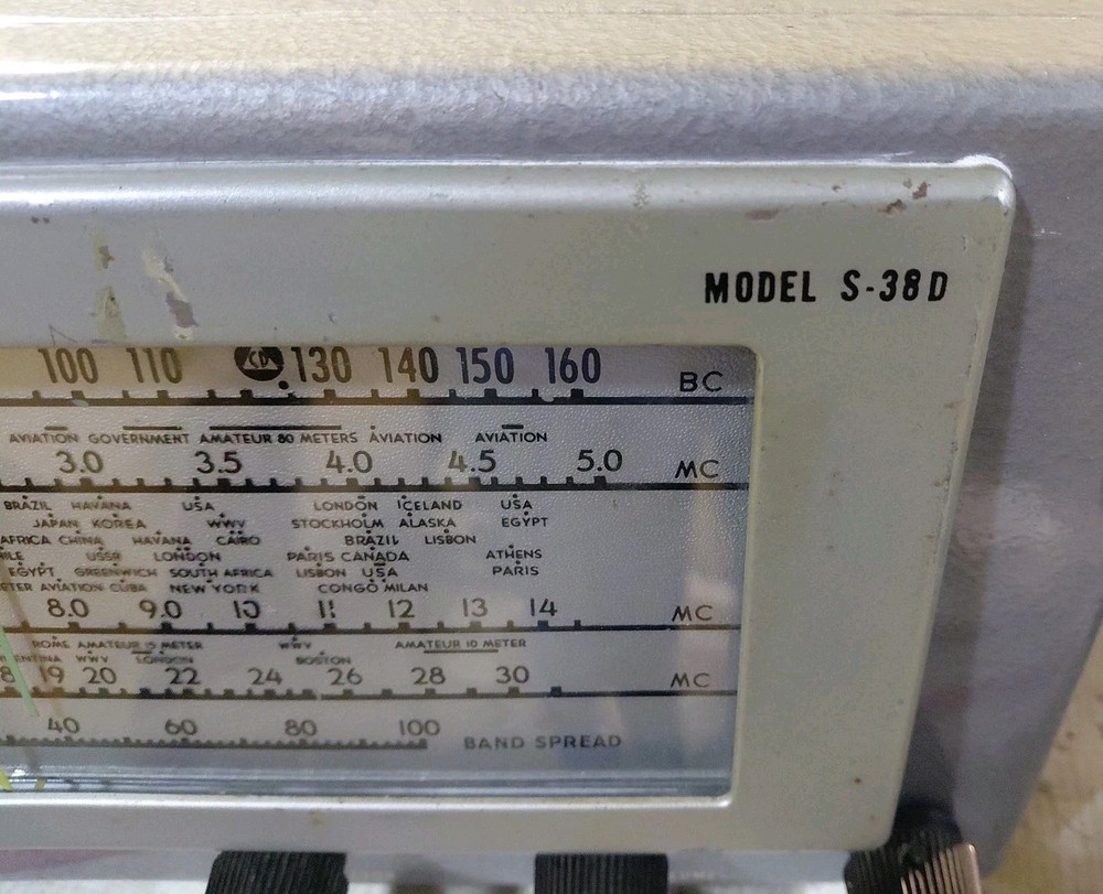 Hallicrafters S - 38D Rec. I WAS TOLD NEW TUBES AND RECAP Part Not Working