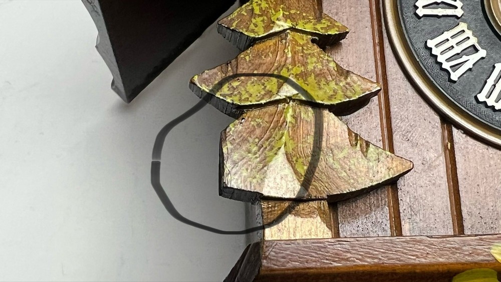 VTG cuckoo wall clock It needs the pendulum The tree is missing a small piece.