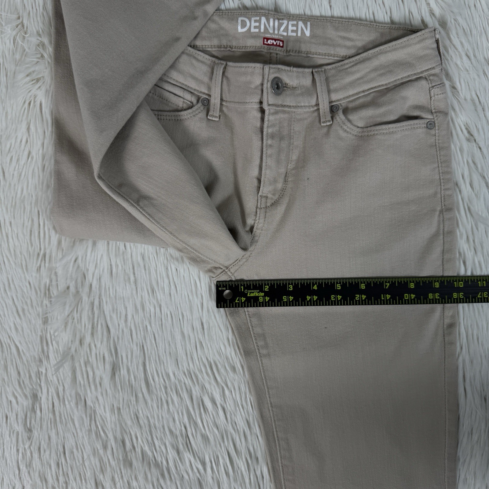 Denizen From Levi's Tan Mid-Rise Cuffed Capri Denim Jeans Women's Size 2